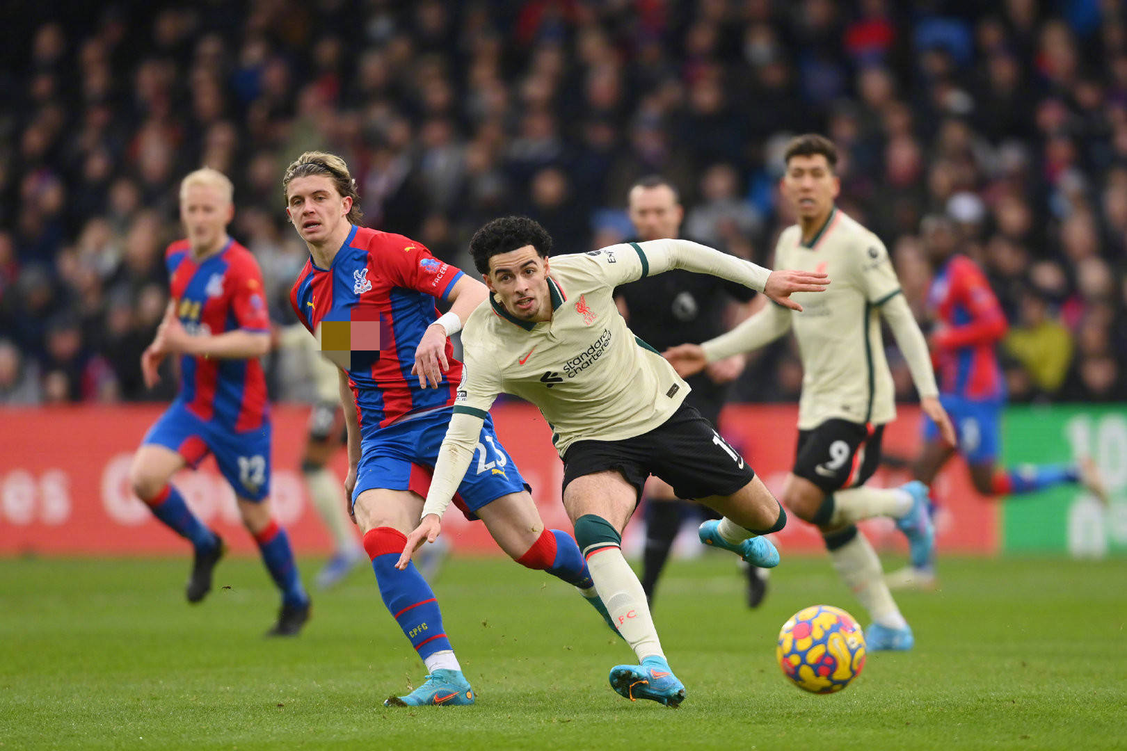 队伍成员需 队伍成员需